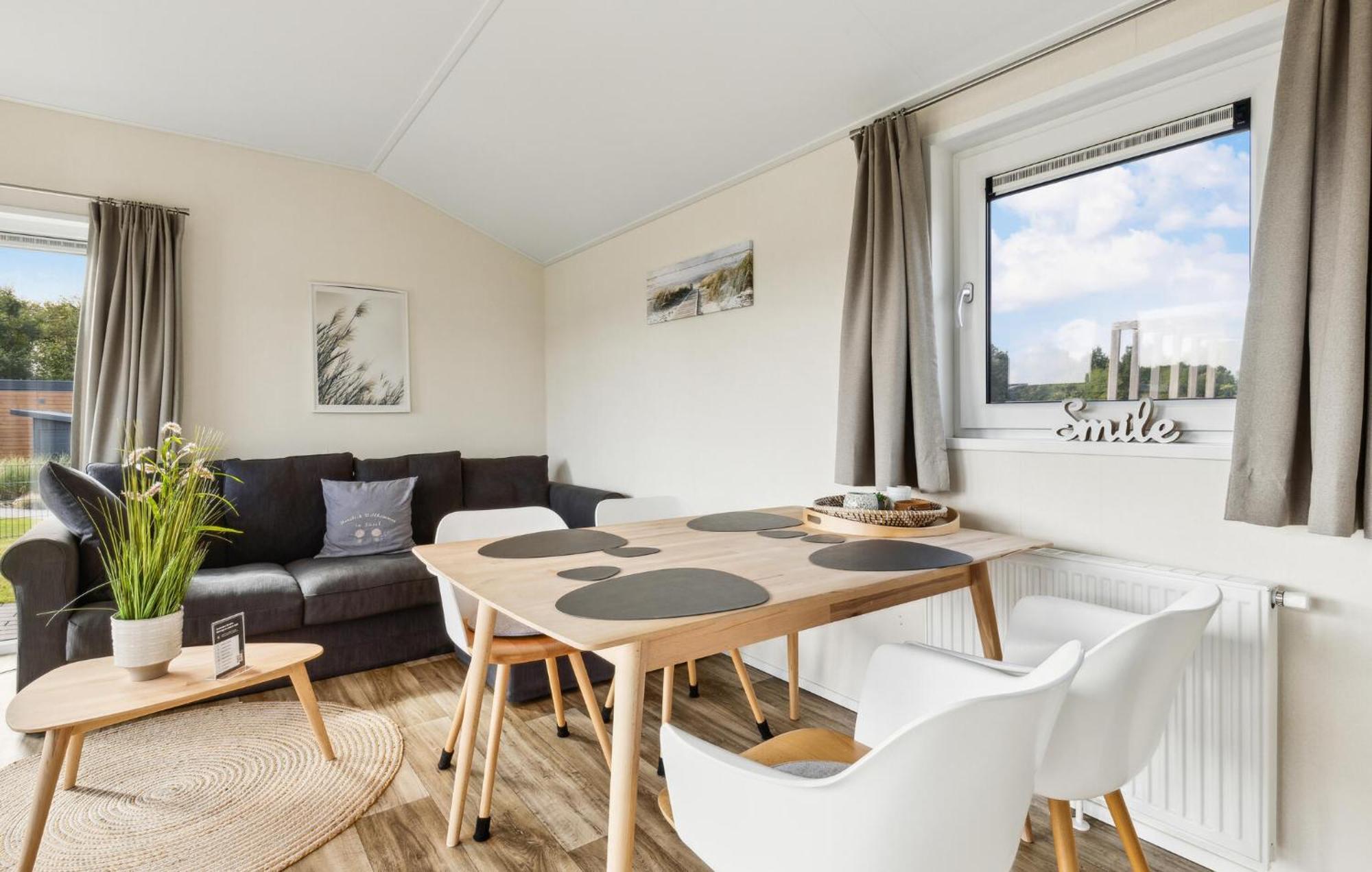 2 Bedroom Beautiful Home In Suesel Susel Eksteriør billede