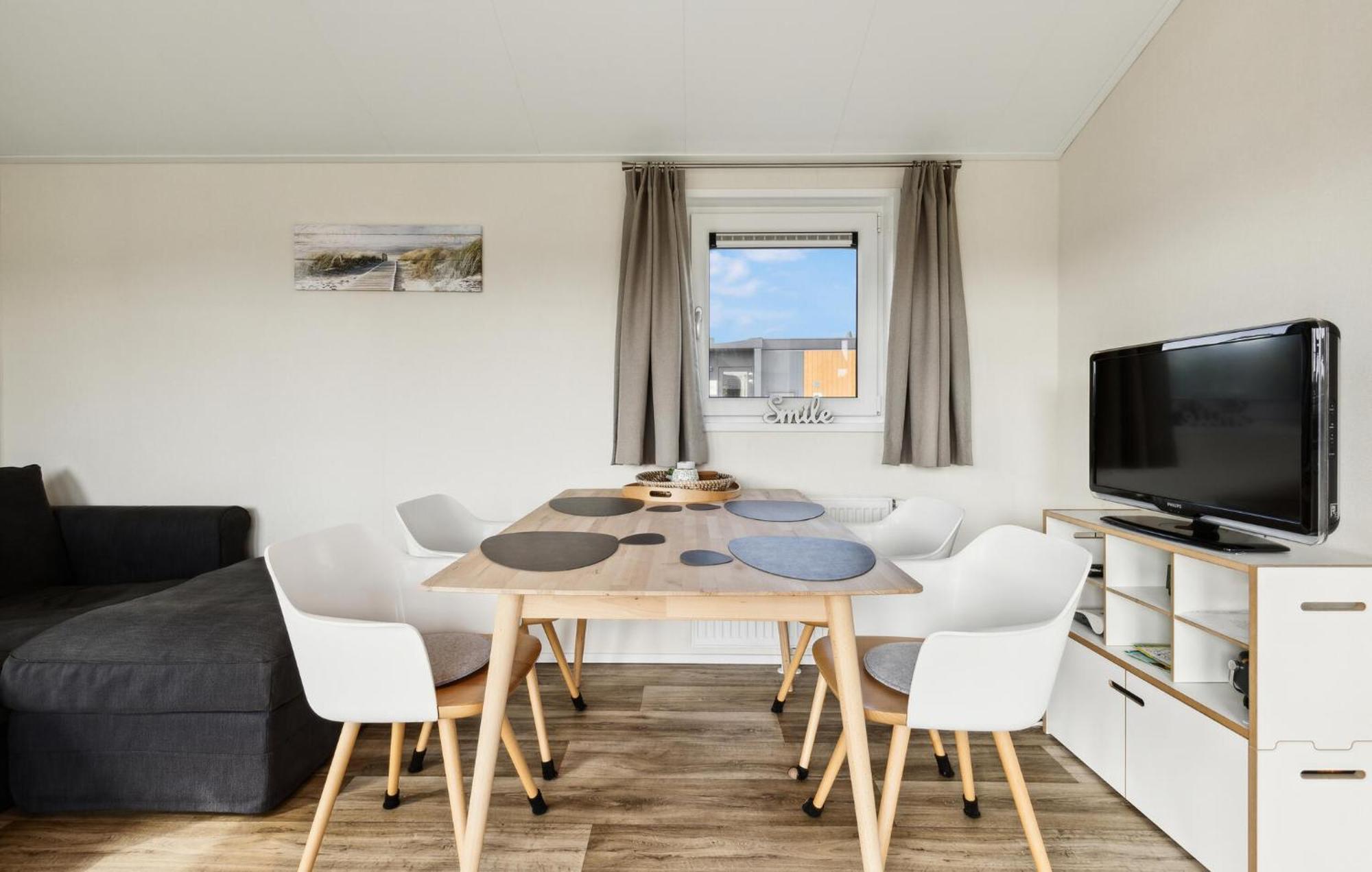 2 Bedroom Beautiful Home In Suesel Susel Eksteriør billede