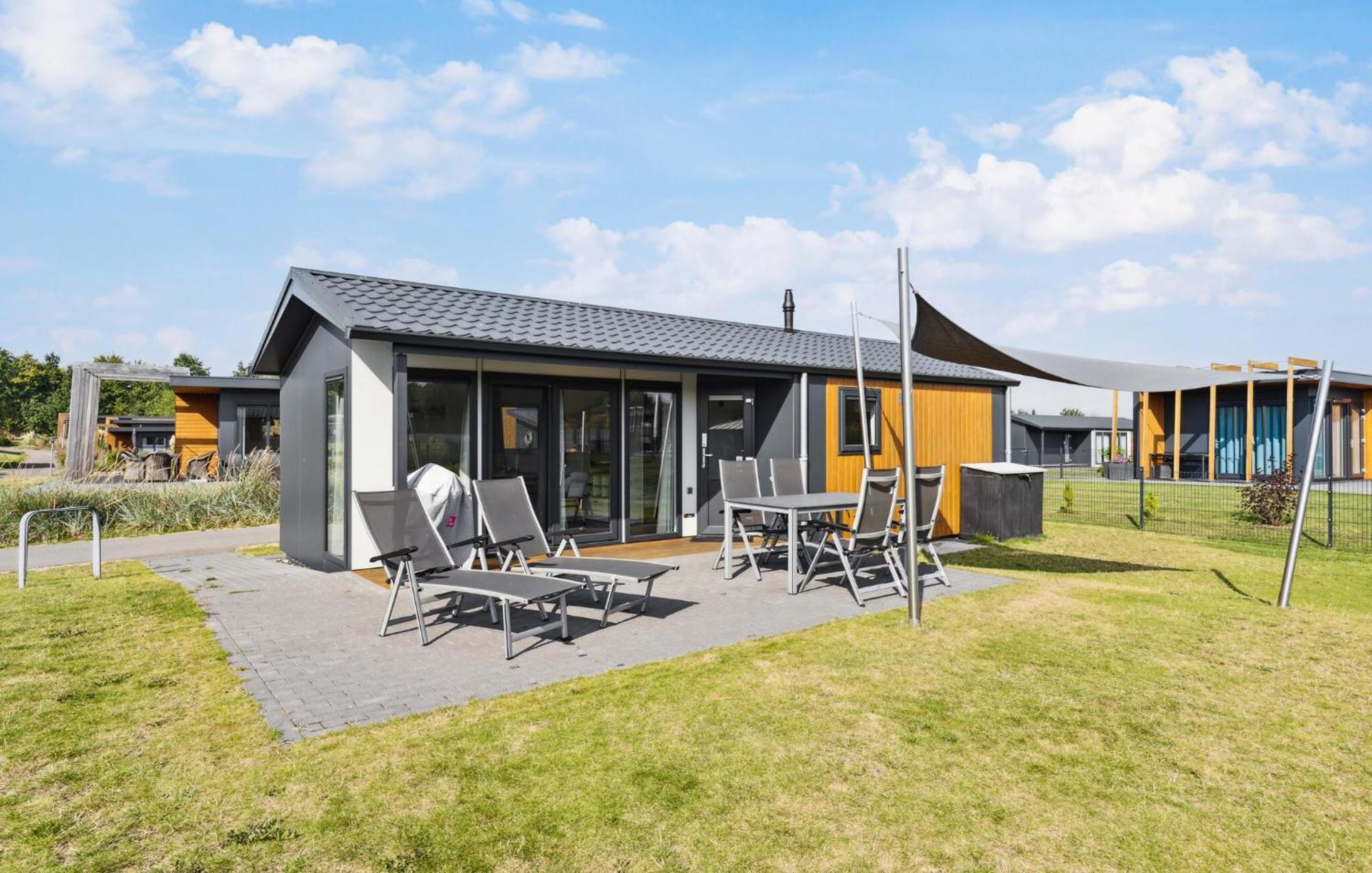2 Bedroom Beautiful Home In Suesel Susel Eksteriør billede